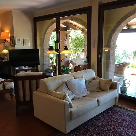 Villaspino Bed & Breakfast 4*
